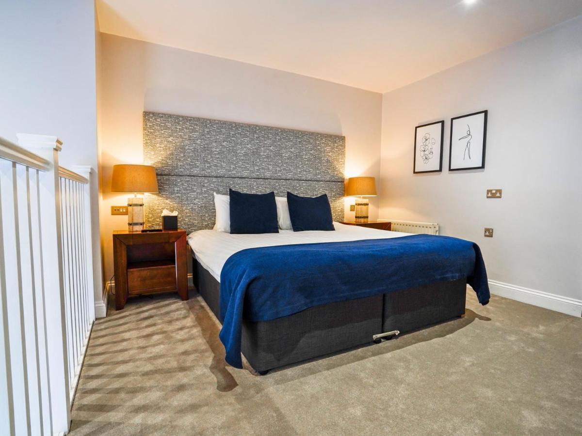 Villiers Hotel Buckingham Esterno foto
